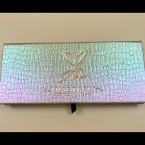 Jackie Aina Eyeshadow Palette by ABH